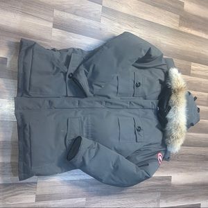 Canada goose puffer coat men’s xxl grey winter